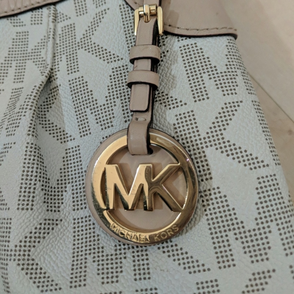 - Michael Kors purse